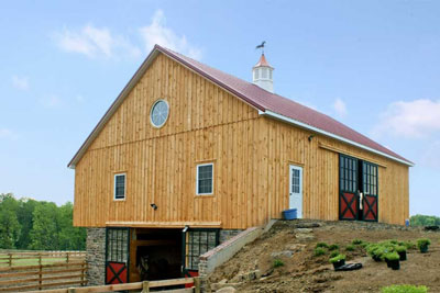 new bank barn construction in Mountville, PA