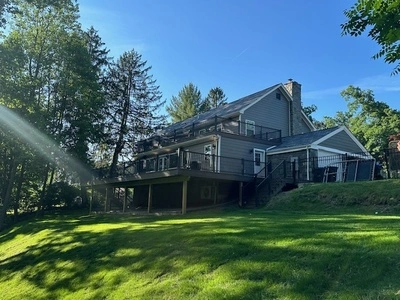 Newly constructed residential home addition using Amish Construction techniques in Bryn Mawr, PA